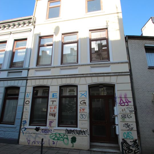 Wohnhaus Kreuzstraße 68