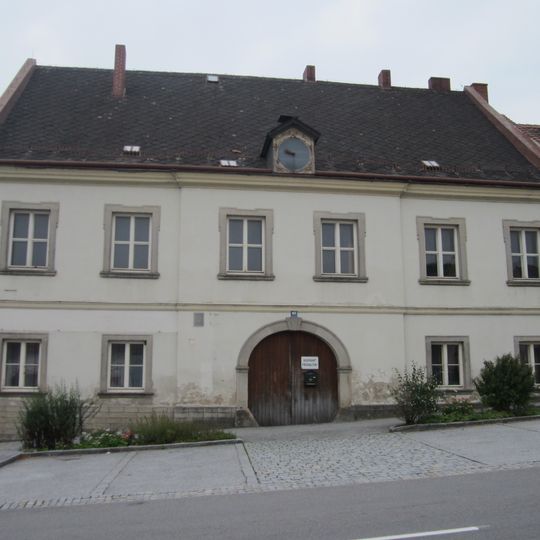 Amtsgebäude, ehem. Brauhaus/Freihaus