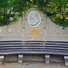 Theodor Hermann von Leschetizky monument, Türkenschanzpark