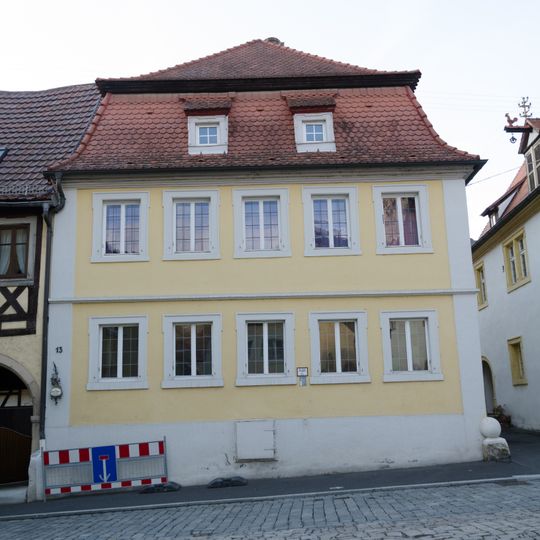 Ehemals Wohnwirtschaftsgebäude