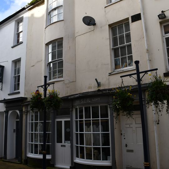 2 And 2A, Teign Street