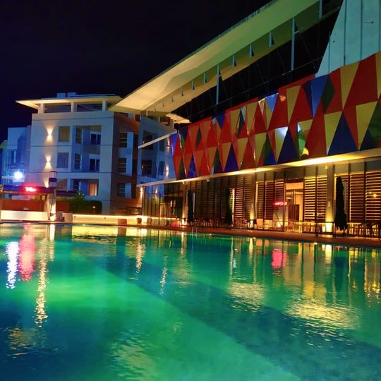 Fortis Downtown Resort