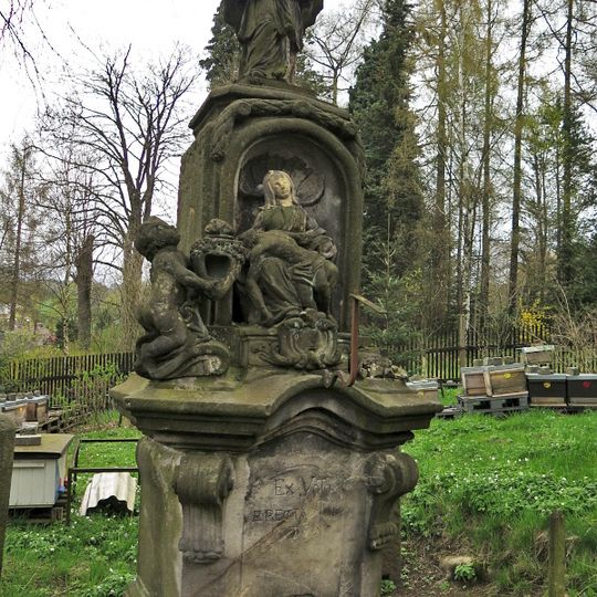 Sousoší svatého Jana Nepomuckého a Piety