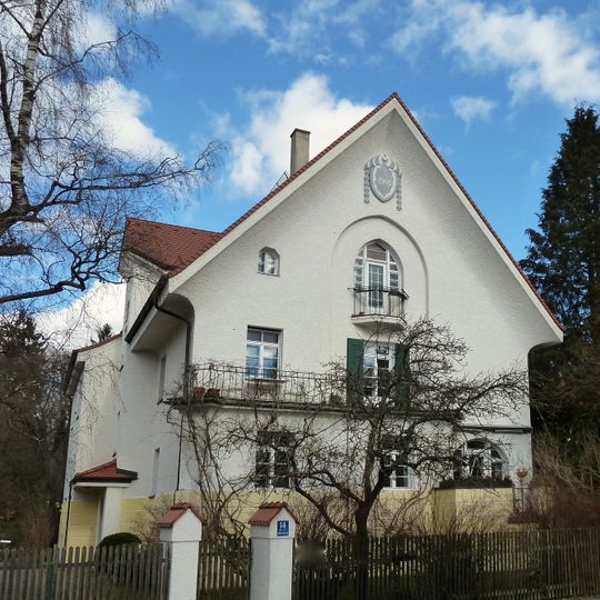 Heinrich-Vogl-Straße 14