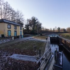 Maison éclusière de Haute-Roche