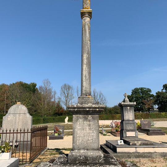 Cemetery cross of Saint-Julien-sur-Reyssouze