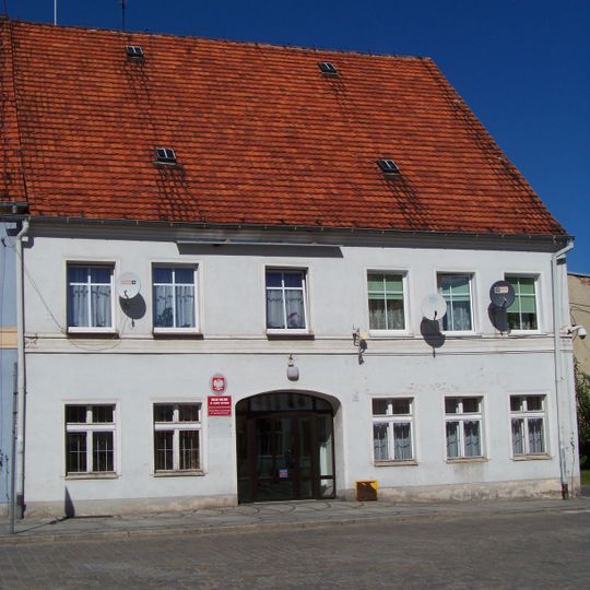 Rynek 26 w Lewinie Brzeskim