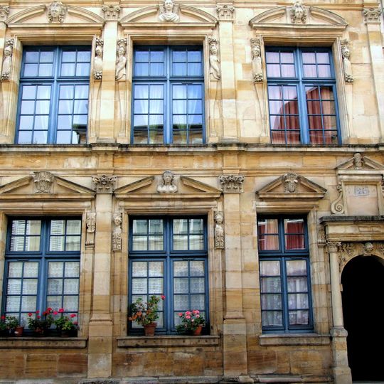 Maison des deux Barbeaux