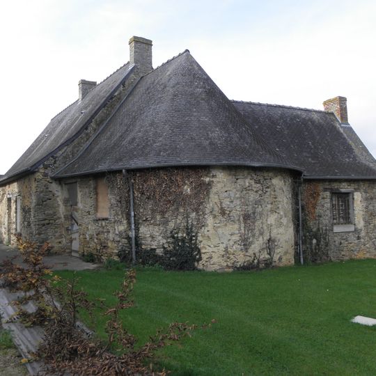 Ancienne église Saint-Pierre de Marpiré