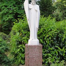 Statue of Sacred Heart of Jesus Christ