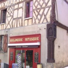 Maison du poteau Cornier de Saint-Julien-du-Sault