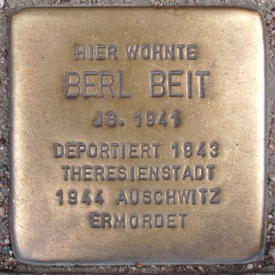 Stolperstein dedicated to Berl Beit
