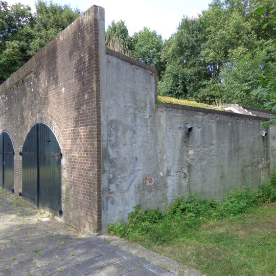 Fort Uitermeer, Kanonremise