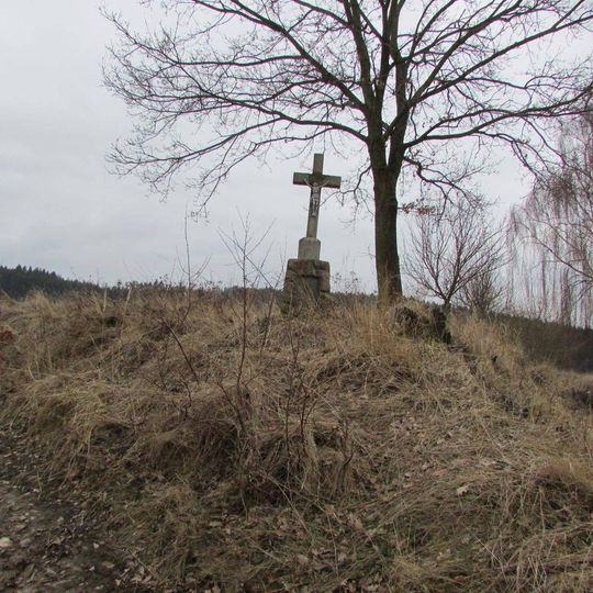 Kříž jižně od Hodějovic