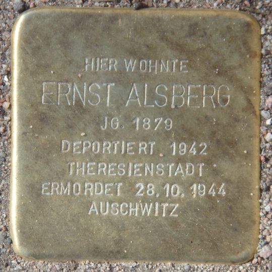 Stolperstein en memoria de Ernst Alsberg
