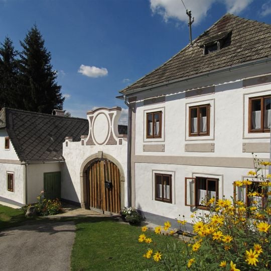 Wohn- und Wirtschaftsgebäude, ehem. Gasthaus