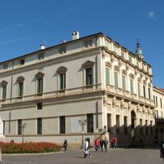 Palazzo Thiene Bonin Longare