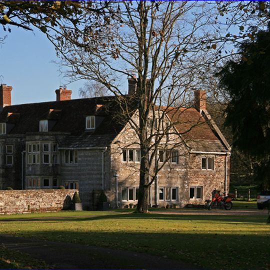 Almer Manor