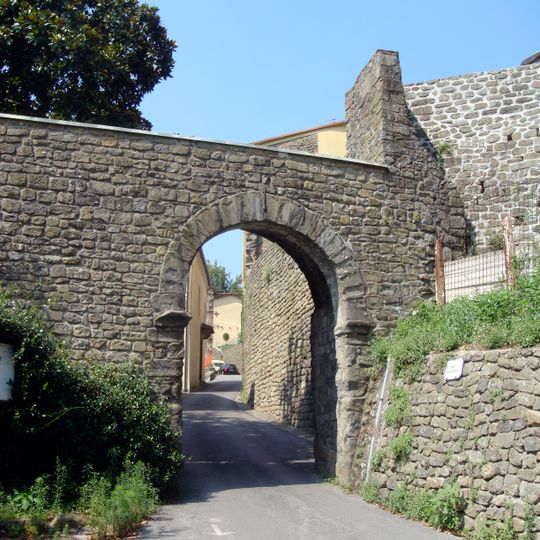 Porta delle Pille