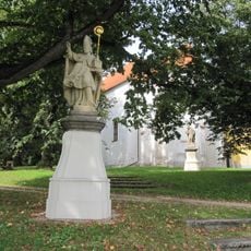 Sochy svatých Aloise a Gotharda