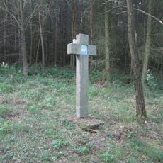 Kříž na křížové cestě u Počepic - 14. zastavení