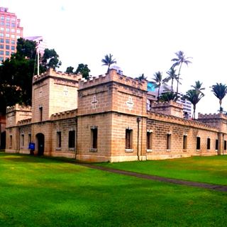 ʻIolani Barracks