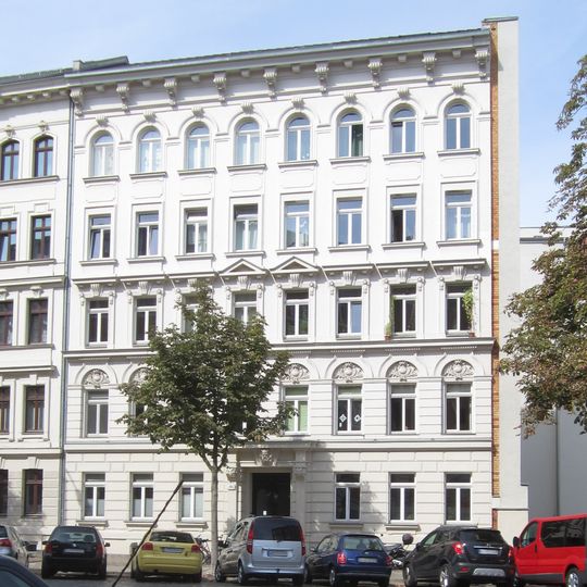 Miethaus Johannisallee 10