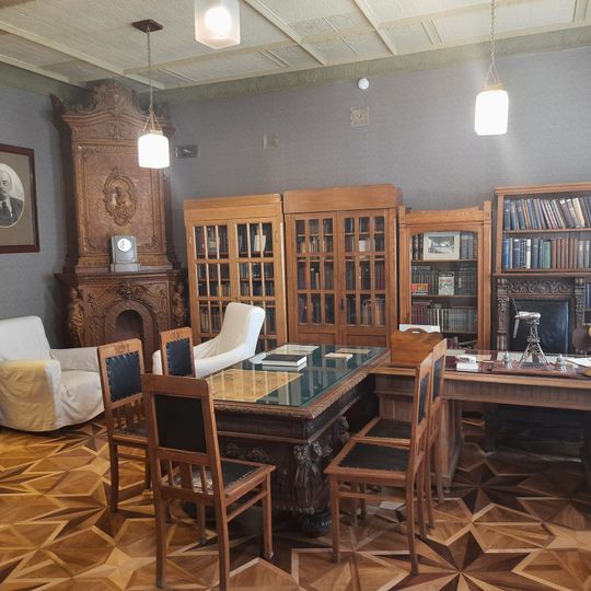 Gleb Krzhizhanovsky Apartment Museum