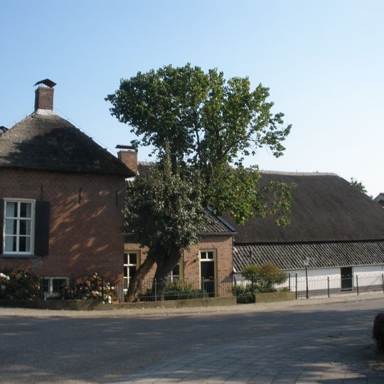Lingedijk 63, Wadenoijen