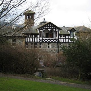 Bassenfell Manor