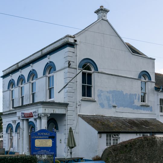 Totnes and District Conservative Club