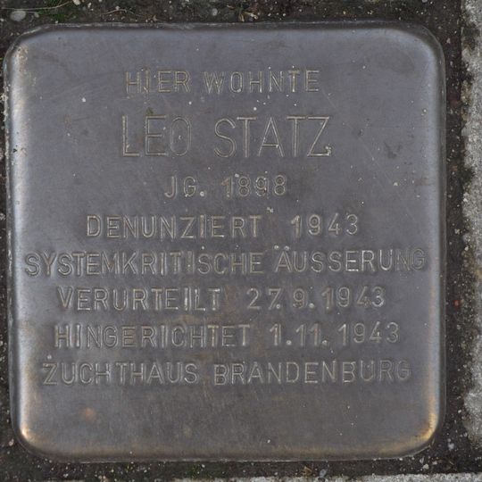Stolperstein en memoria de Leo Statz