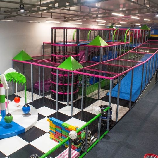 Park 17 - park trampolin