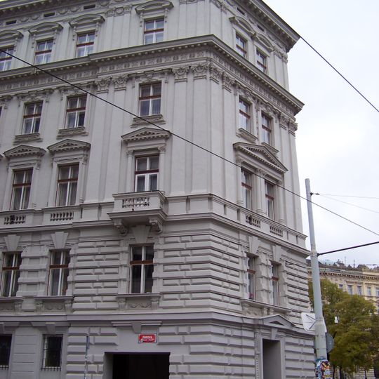 Škrétova 10 - Římská 2