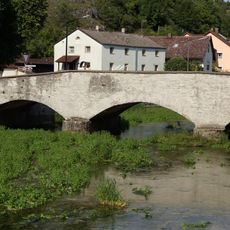 Dreijochige Bogenbrücke