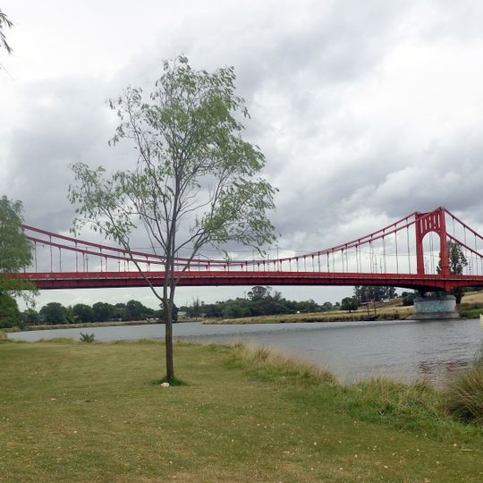 Hipólito Yrigoyen Bridge