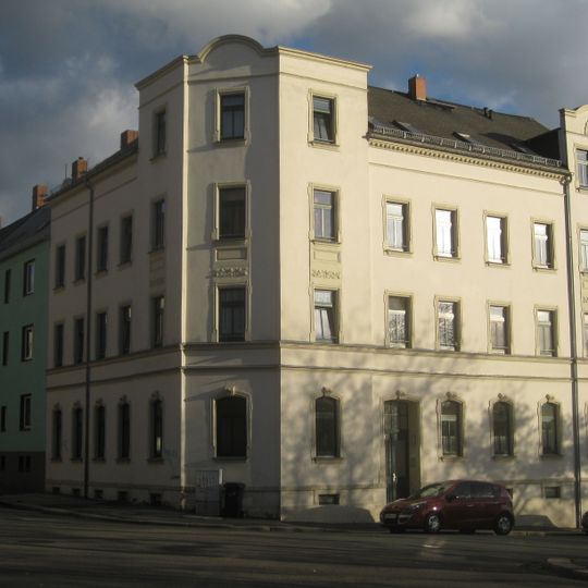 Mietshaus in Ecklage Schüffnerstraße 16