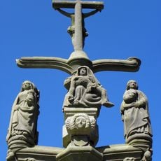 Calvaire de Loc-Brévalaire