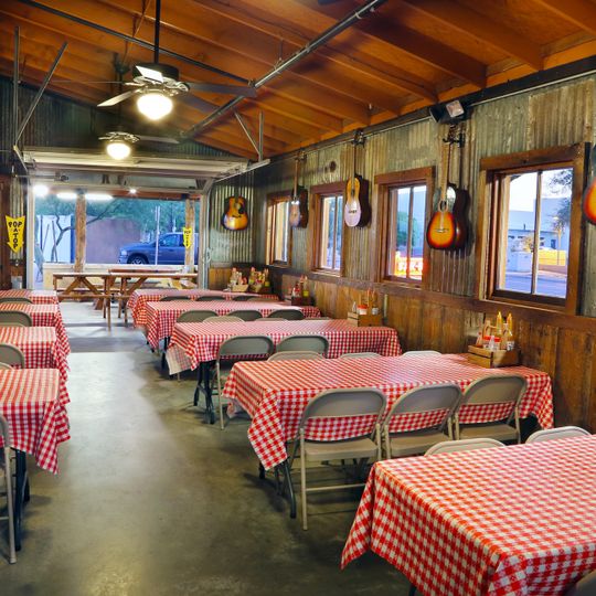 Rudy's Country Store & Bar-B-Q