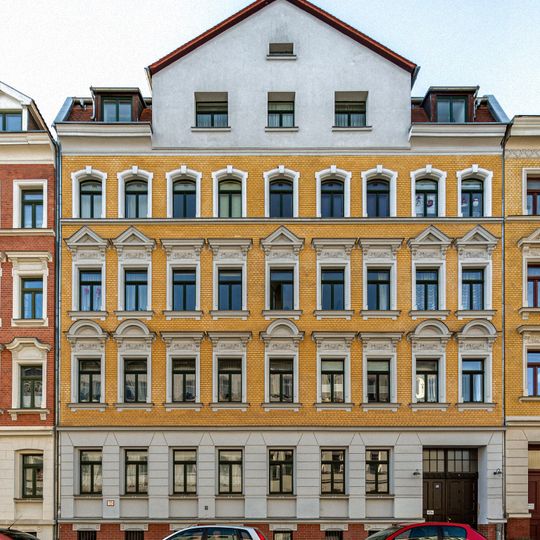 Etkar-André-Straße 15