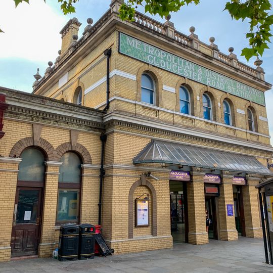 Gloucester Road tube station