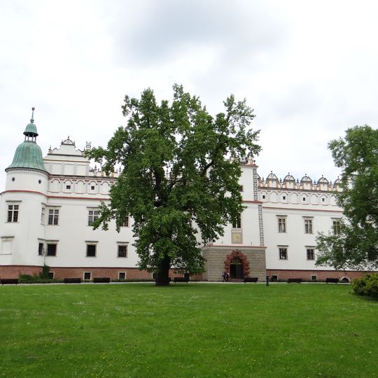 Garden of the Baranów Sandomierski Castle