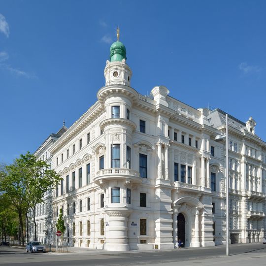 Palais Larisch-Mönnich