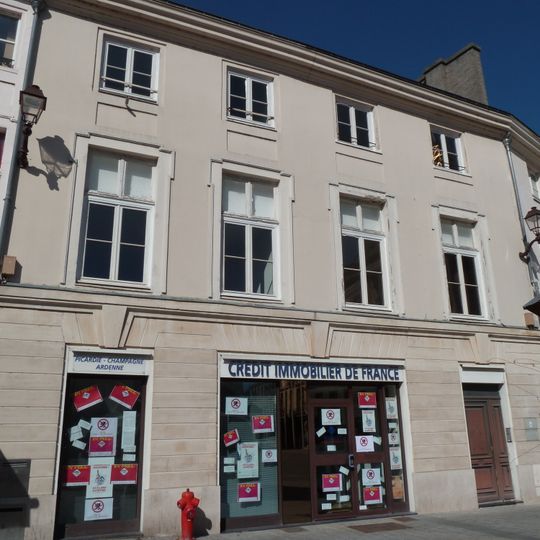 Maison, 6 place de l'Hôtel-de-Ville