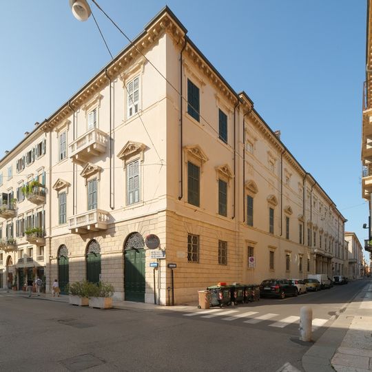 Palazzo Forti