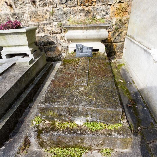 Grave of Chambon