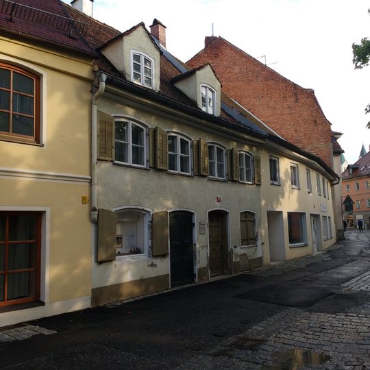 General-von-Nagel-Straße 12