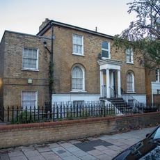 145, Vassall Road Sw9