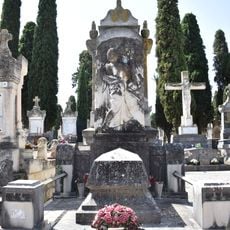 Grave of Andrieu Bares