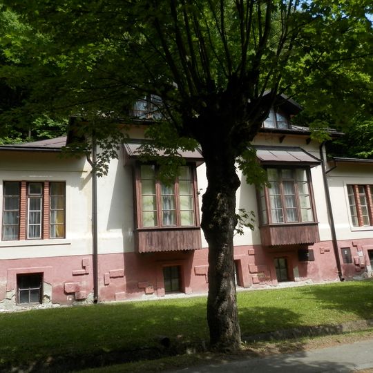 Vila Yveta, býv. Vila Rayon